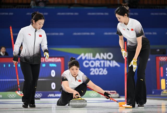 云开官网-痛失好局 中国女子冰壶队最后时刻遭美国队逆转