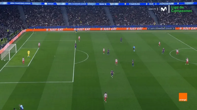 云开官网-规则解析：普比尔禁区内用手摆球是否应该吹罚点球？